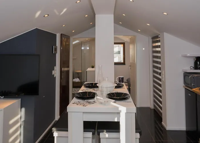 Apartman Mate I Niko *