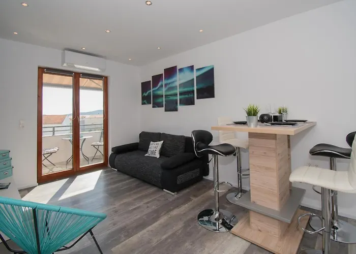 Mate I Niko * ברודאריצה