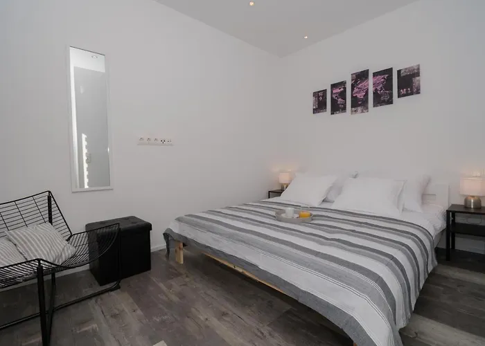 Mate I Niko * Brodarica